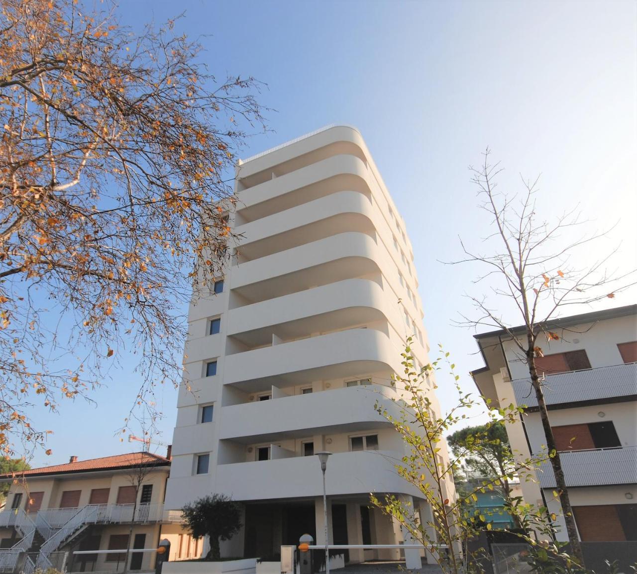 Appartamenti Torre Bianca 리그나노 사비아도로 외부 사진